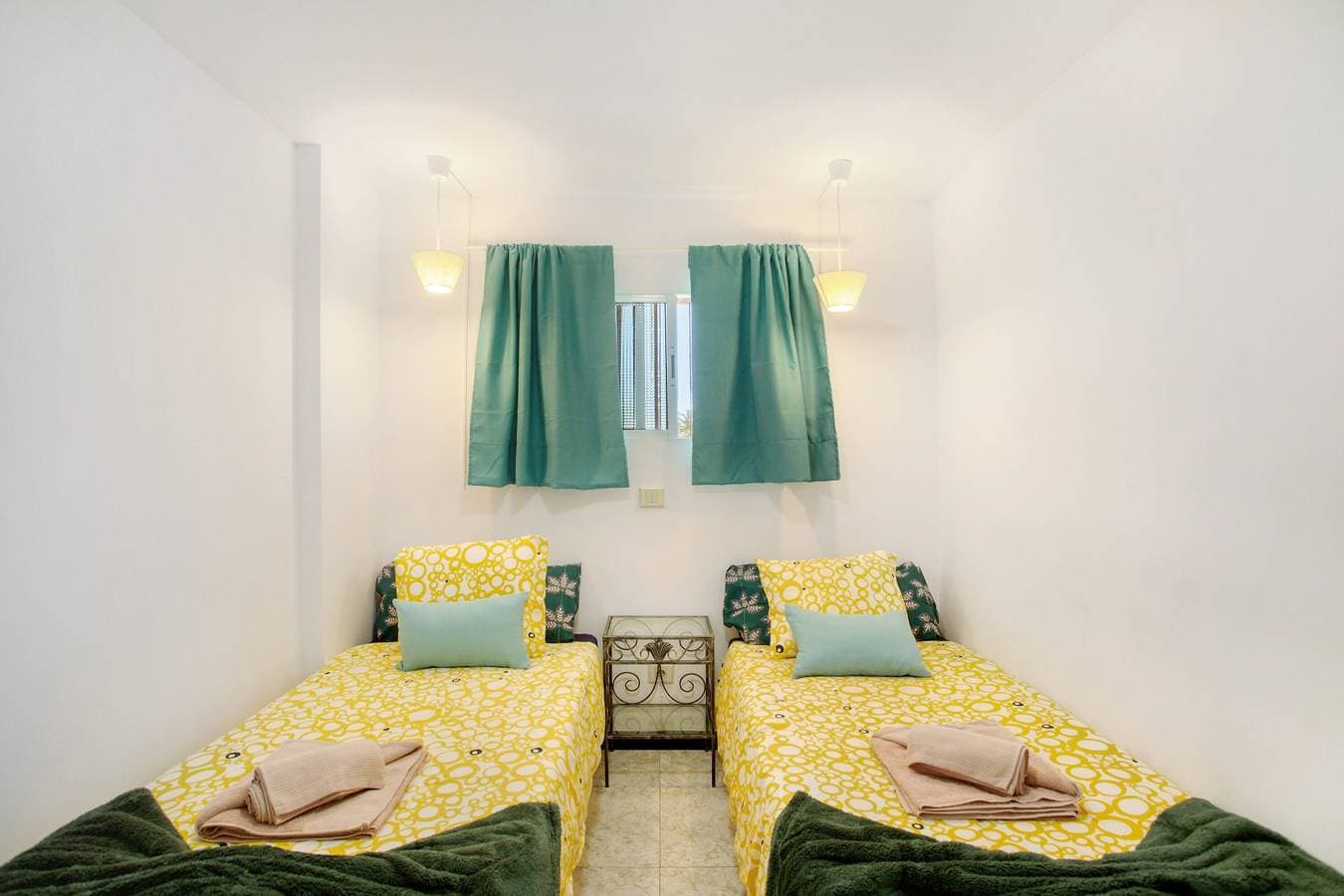 Foto 11 von 21: Ferienwohnung "Lidia" mit Seeblick, Gemeinschaftspool und WLAN