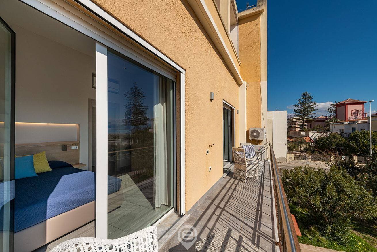 Foto 6 von 34: Ferienwohnung für 2 Personen mit Balkon/Terrasse