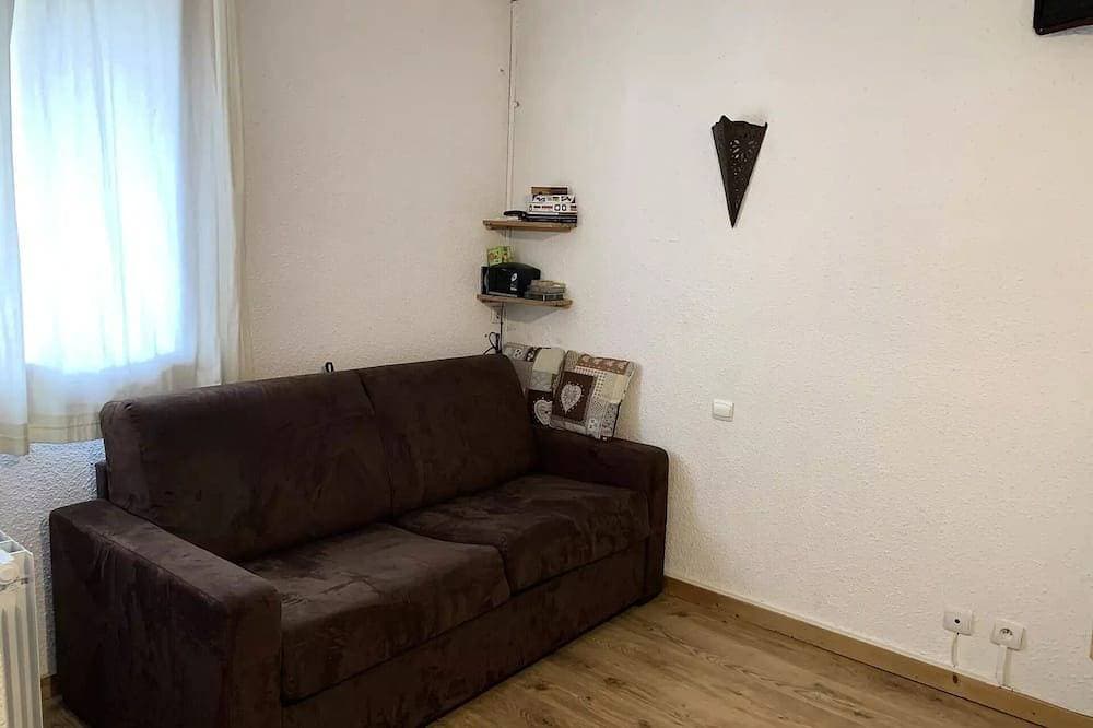 Foto 3 von 8: Armoise Residence - Studio of 18m2 for 2 people with small veranda