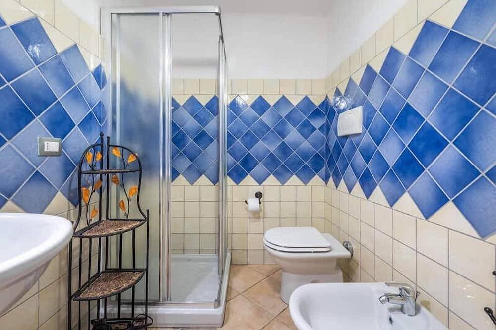 Foto 12 von 29: Bezaubernde Aussicht auf das Meer und den privaten Pool 100 Meter vom Strand gratis WiFi