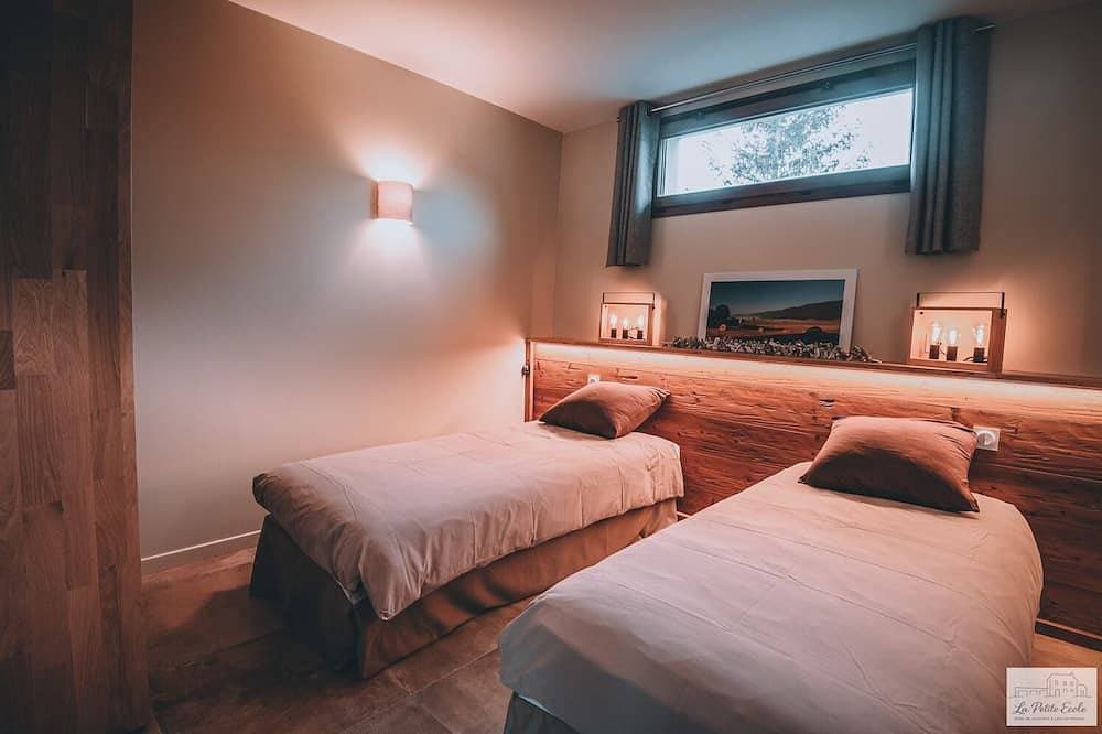 Foto 3 von 16: Gîte-Modern-Ensuite mit Bad-Terrasse-4 étoiles