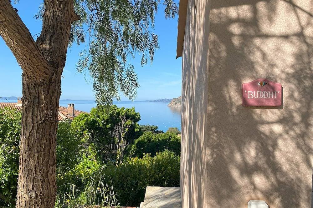 Foto 13 von 26: Großer Privatpool • Ruhige Oase für 2 • Gästehäuschen optional • Côte d’Azur
