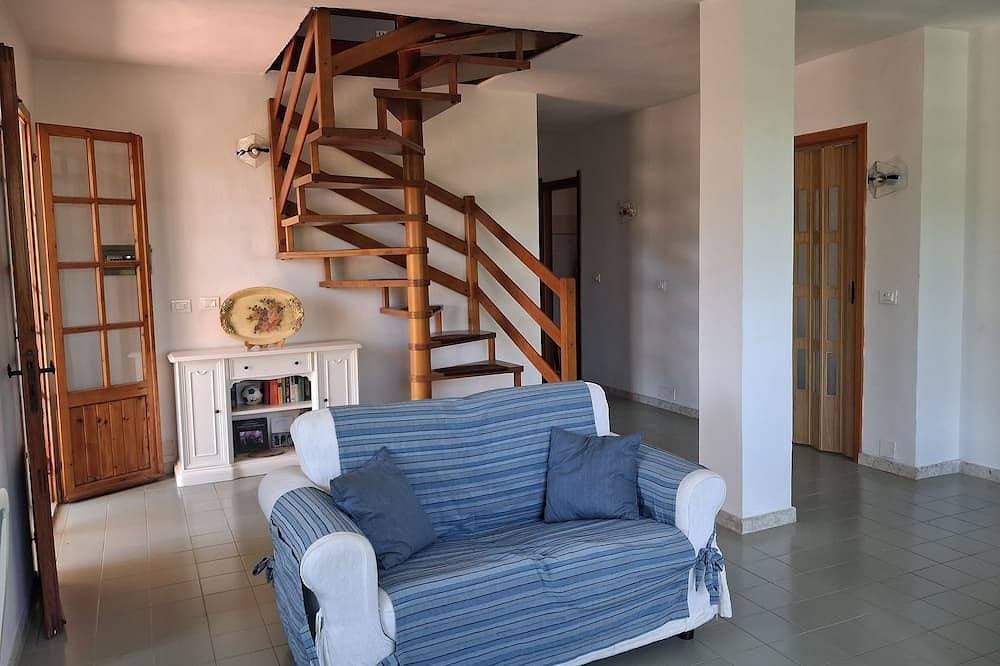 Foto 12 von 20: Apartment in Del Mirto Holiday House with terrace overlooking the sea of Nora