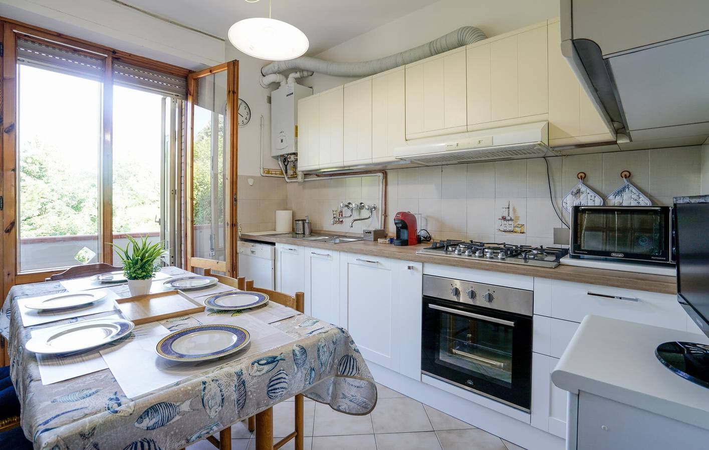 Foto 6 von 28: Gemütliche Gartenwohnung mit Klimaanlage und Internet, in der Nähe von Fluss und Restaurants