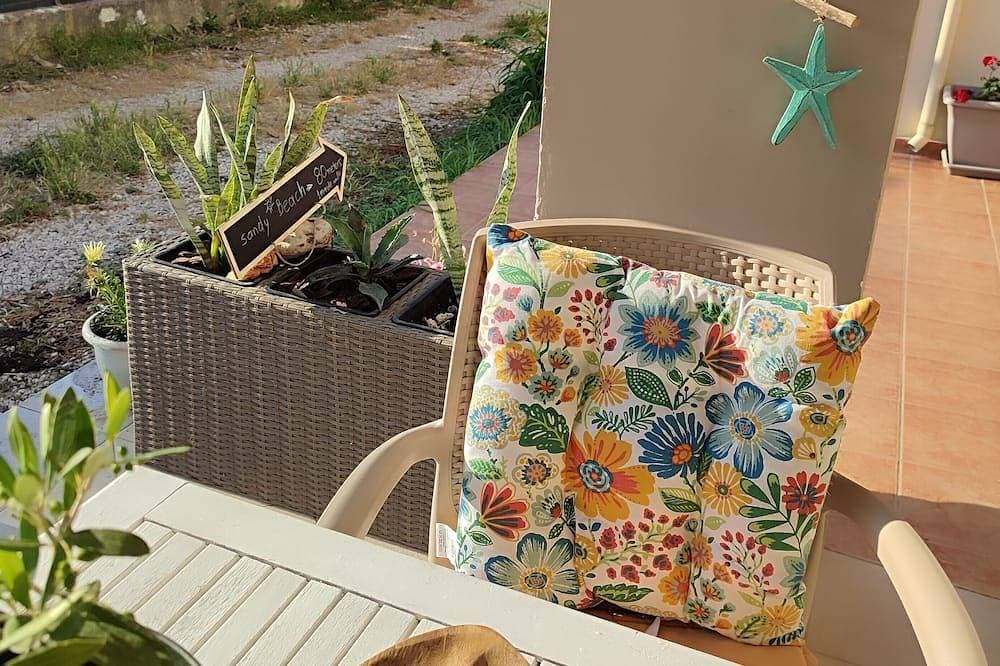 Gemütliches Ferienhaus neben Sandstrand, für 5 Personen, mit zwei Geschossen 75 m2 in Almyrida 1