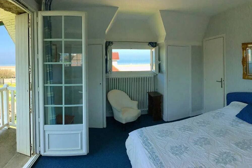 Foto 2 von 30: Schönes Haus mit großem Garten in Südlage, am Strand von Deauville-Benerville