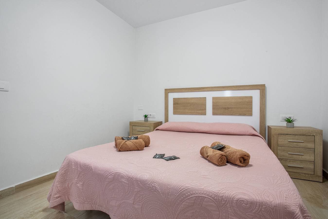 Foto 10 von 25: Ferienwohnung 'Precioso Ático Vista Teide' mit Bergblick, WLAN und Klimaanlage
