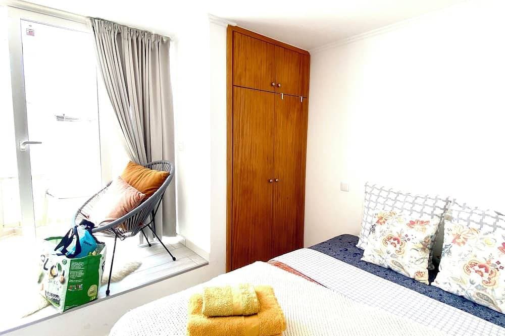 Foto 2 von 16: Charming townhome at Zenit Olhão with WiFi, AC