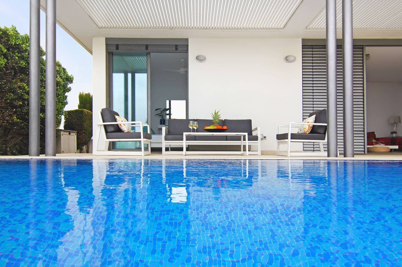 Foto 12 von 35: Villa für 8 Personen mit Balkon