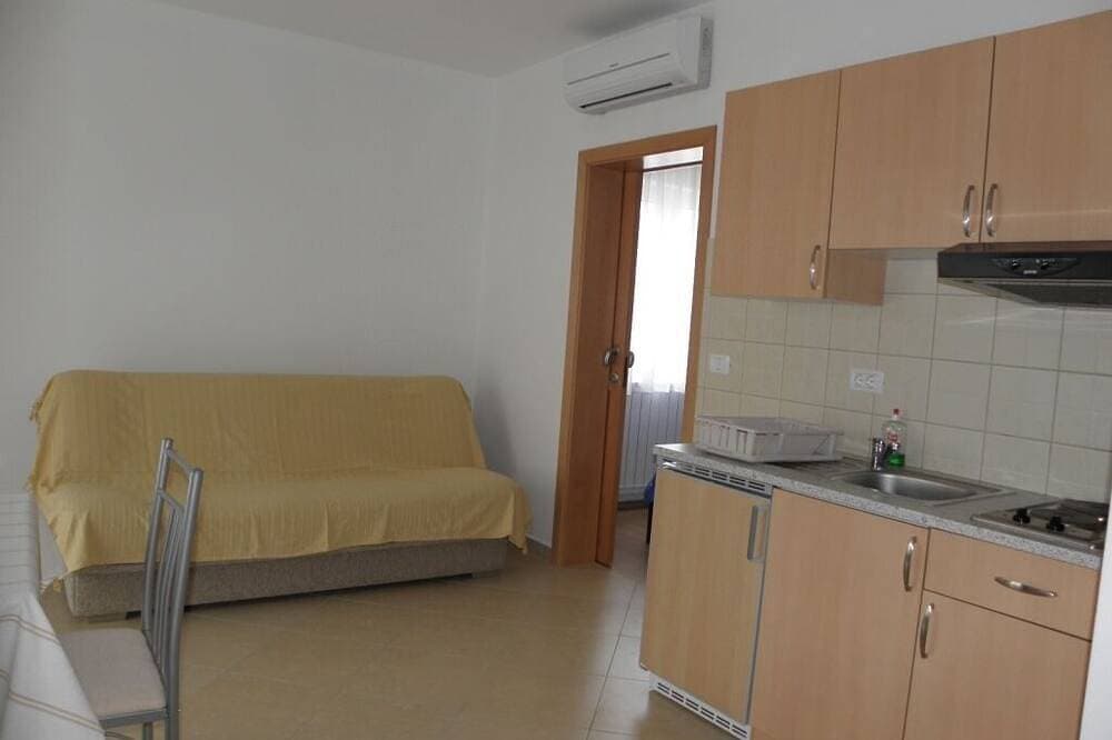 Foto 12 von 22: Ferienwohnung in Zambratija mit Meerblick, Balkon, Klimaanlage, W-Lan (158-3)