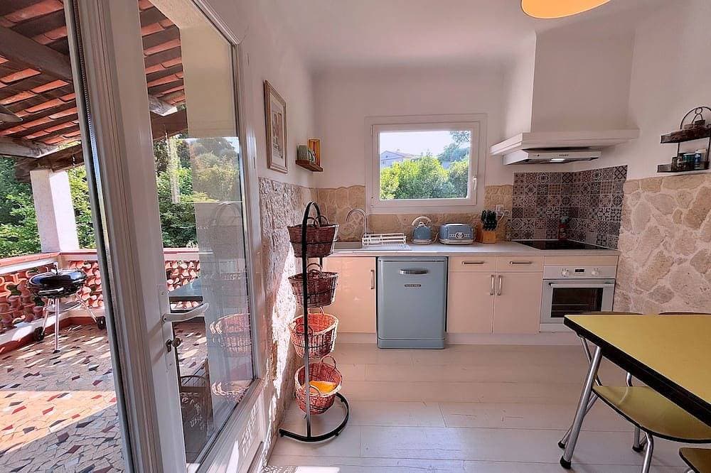 Foto 5 von 6: 5 Min von Valbonne, klimatisierte Villa, Privatgrundstück & privater Pool