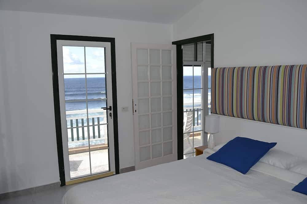 Apartment direkt am Meer mit traumhafter Aussicht in Punta del Hidalgo 1
