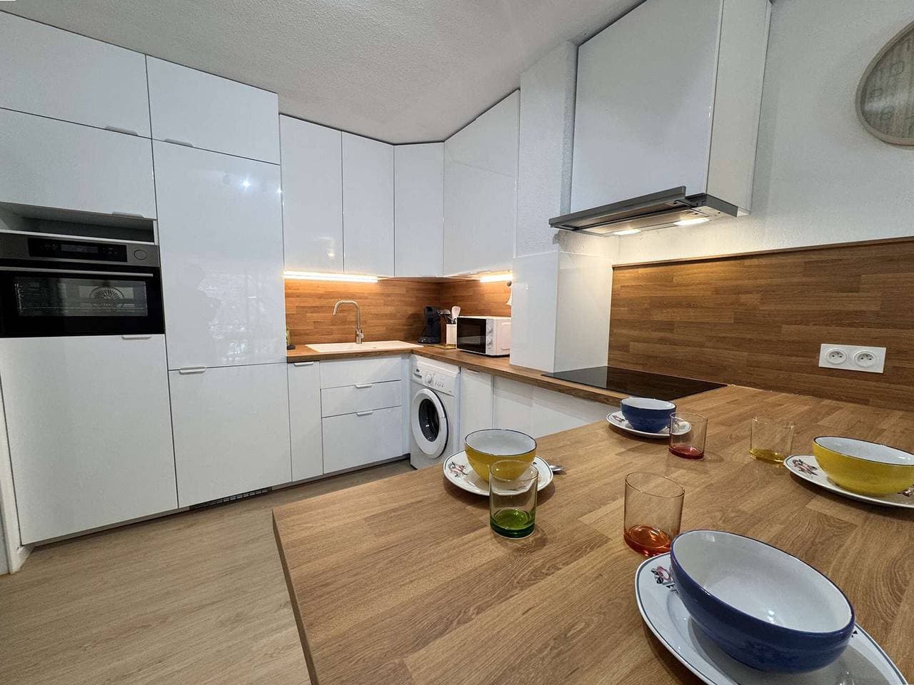 Foto 4 von 21: Renovierte ruhige Wohnung mit Strandzugang - 6 Personen