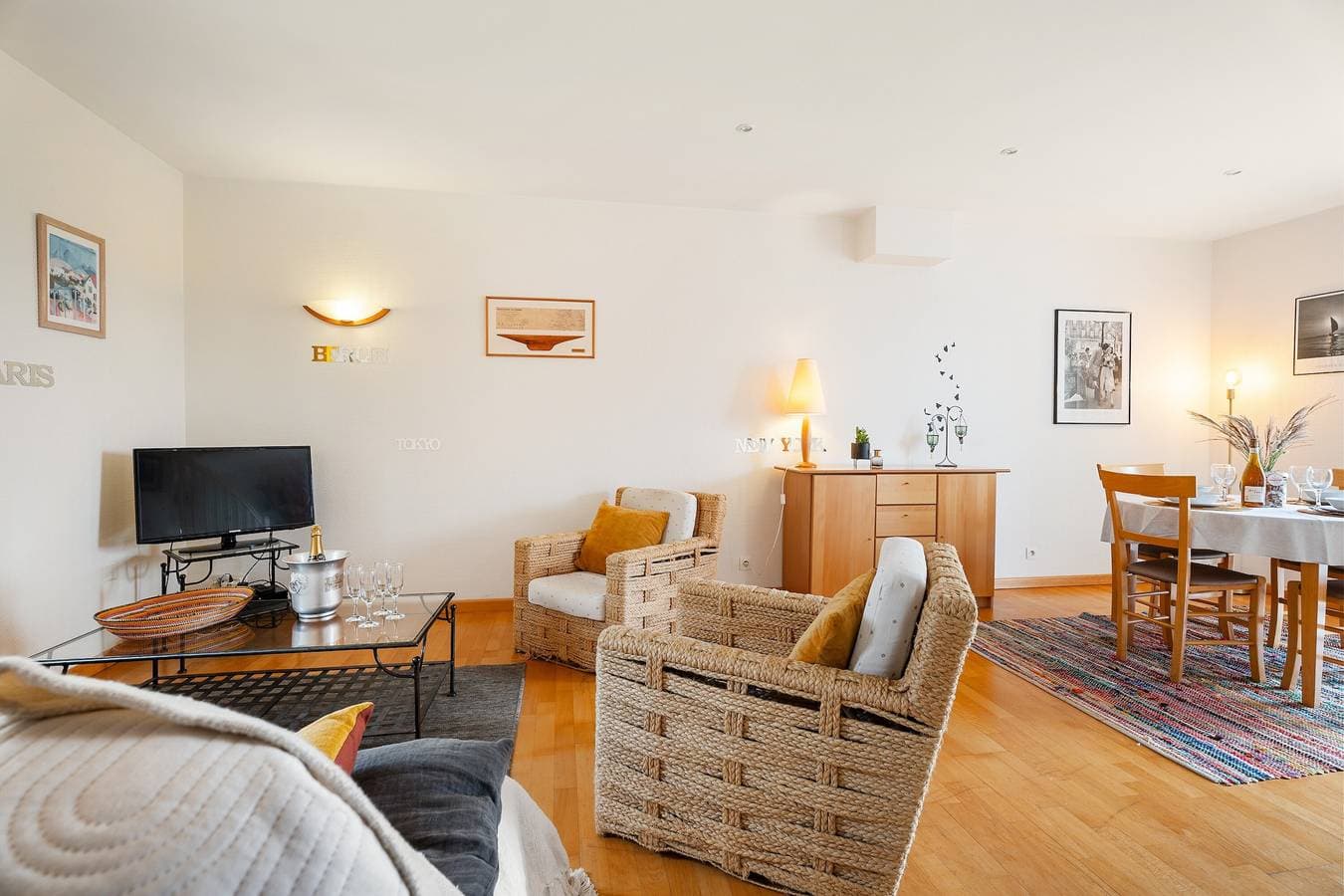 Foto 5 von 20: Apartment 'L'Escale Du Bord De Rance' mit Flussblick, privater Terrasse und WLAN