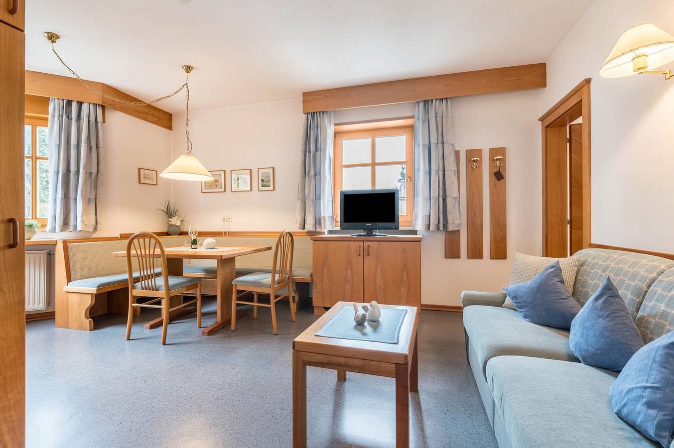 Foto 4 von 31: 'Taufner Apartment C 103' mit Bergblick, Garten und WLAN