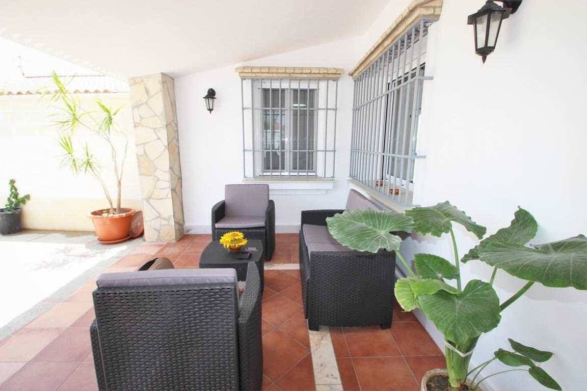 Foto 3 von 13: Privater Pool, nahe des Strandes Fuente del Gallo, Grillterrasse, Wifi  - Casa Eugenia -