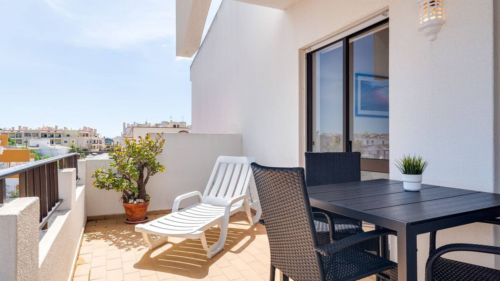 Foto 13 von 30: Ferienwohnung für 3 Personen mit Balkon