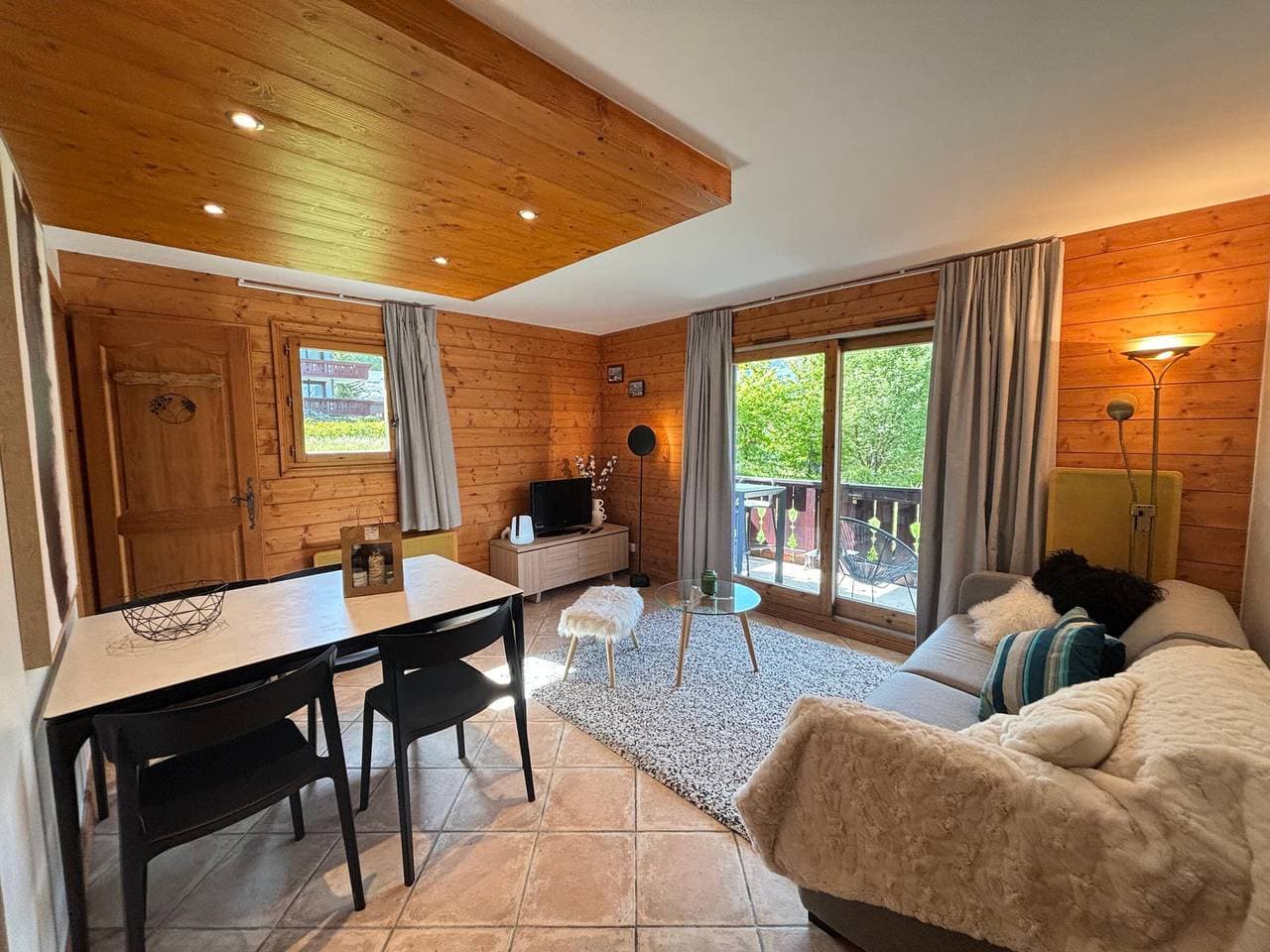 Charmante 3-Zimmer-Wohnung in Méribel Village mit Parkplatz und WIFI 1