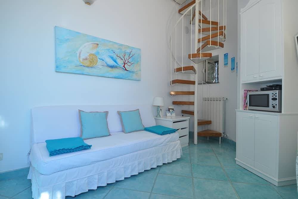 Foto 13 von 27: Romantic cottage, wide terrace overlooking the sea.