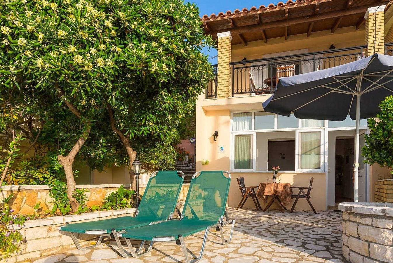 Foto 3 von 19: Ferienwohnung für 4 Personen mit Terrasse