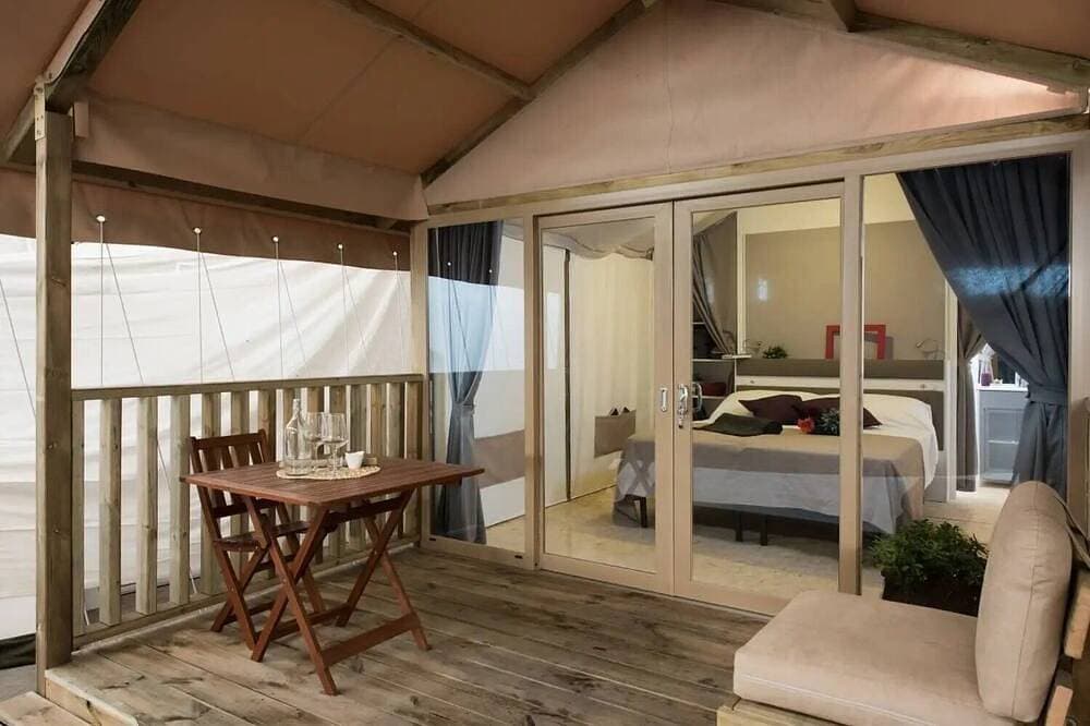 Foto 2 von 21: ZEcamping 4 étoiles pataugeoire club enfant jacuzzi locatif clim 20m2
