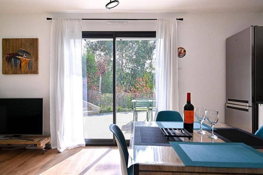 Foto 9 von 28: One-Bedroom Apartment with Terrace