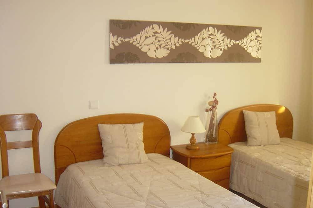 Foto 2 von 30: Confortable T1 in Promenade am Meer und Strand, Meerblick, Pera Pera Algarve