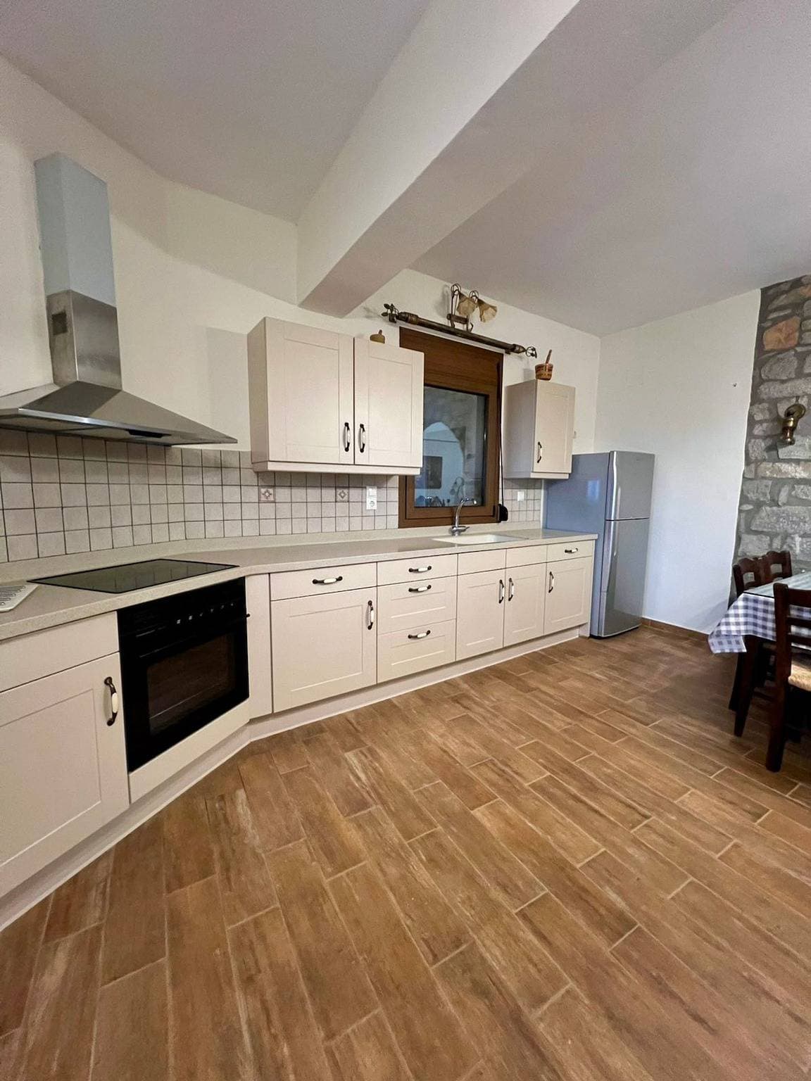 Foto 12 von 12: Ferienwohnung für 5 Personen mit Balkon