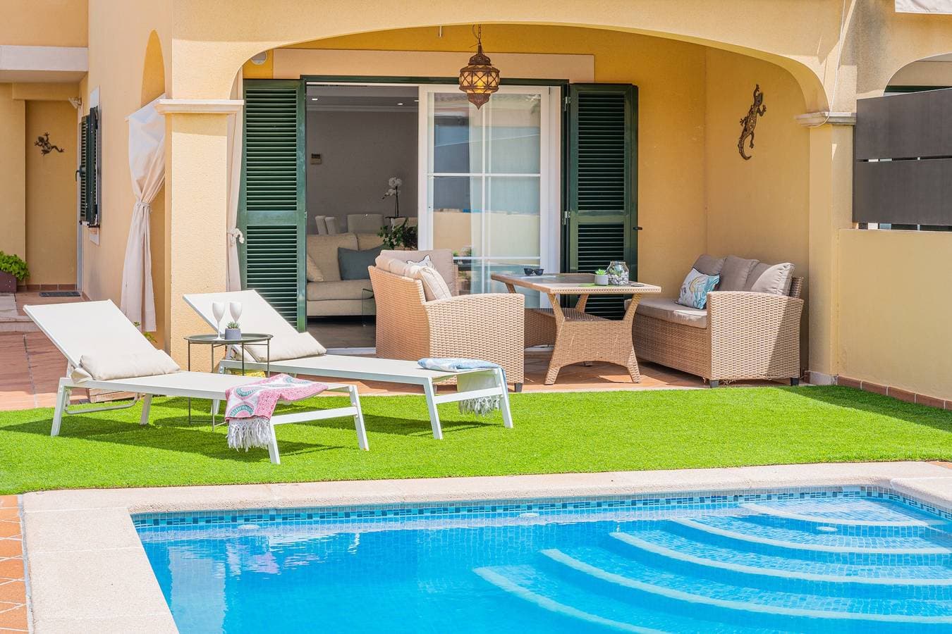 Foto 4 von 29: Villa 'Alma Azul' mit Privatem Pool, Terrassen und WLAN