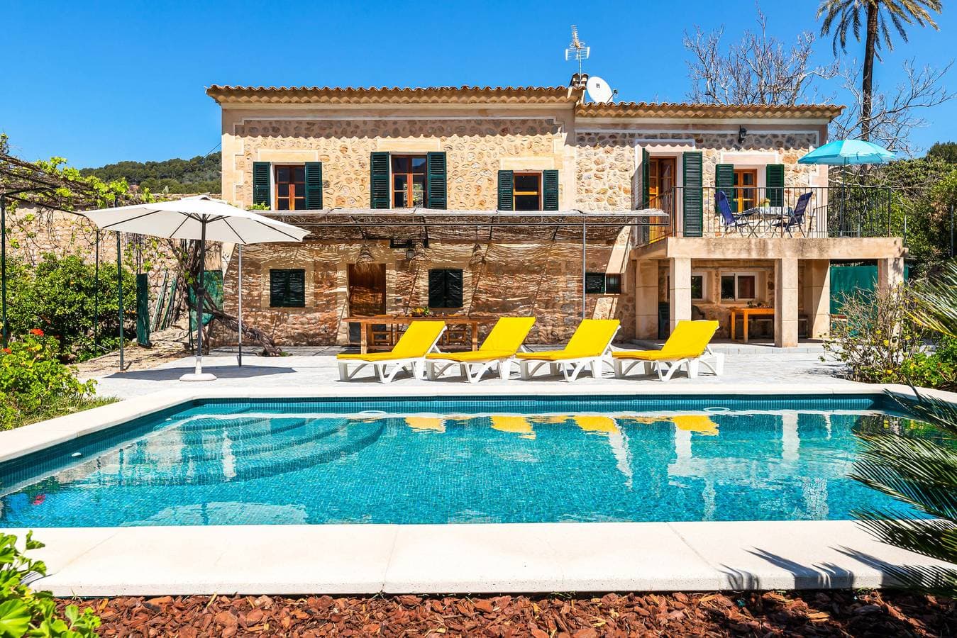 Foto 2 von 28: Villa für 4 Personen mit Balkon