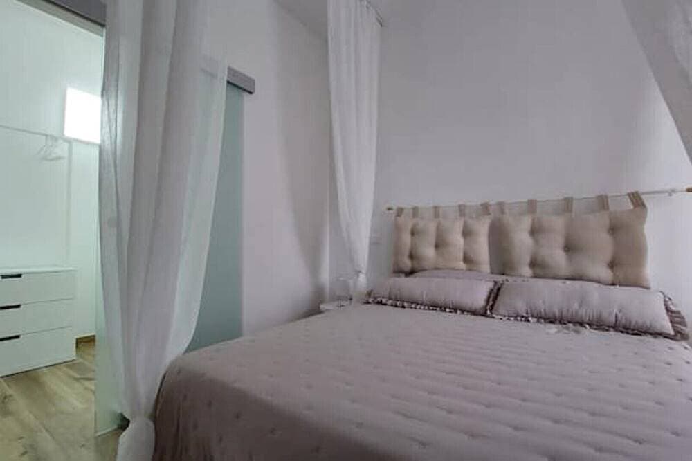 Foto 8 von 30: Enrica apartment, elegant, near the lake historic center free parking