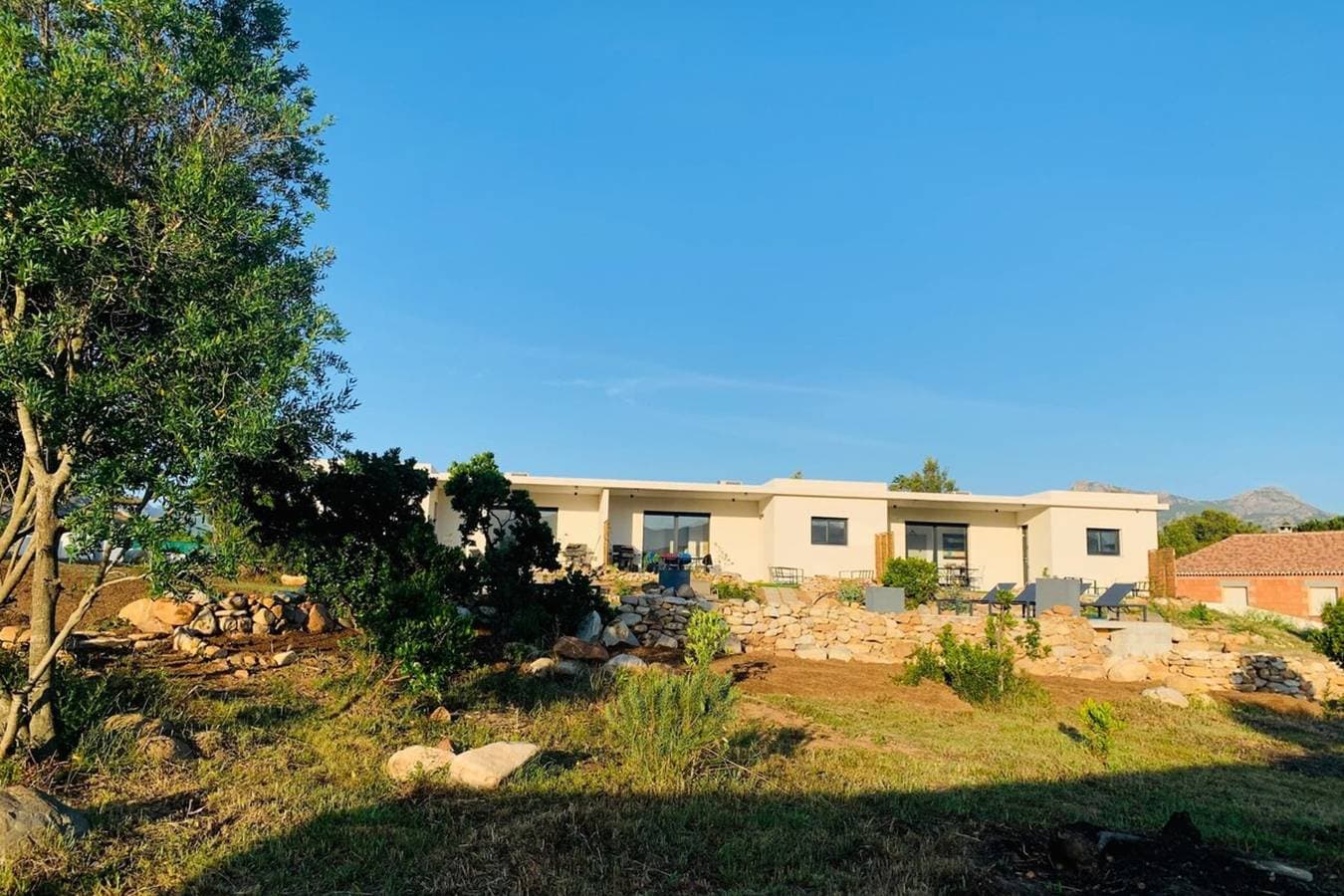 Foto 3 von 25: Ferienwohnung für 6 Personen mit Garten