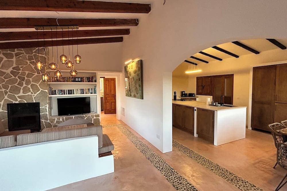 Foto 10 von 21: Casa Grillon mit beheizbarem Pool / Wifi / ruhige Lage / 6 Personen