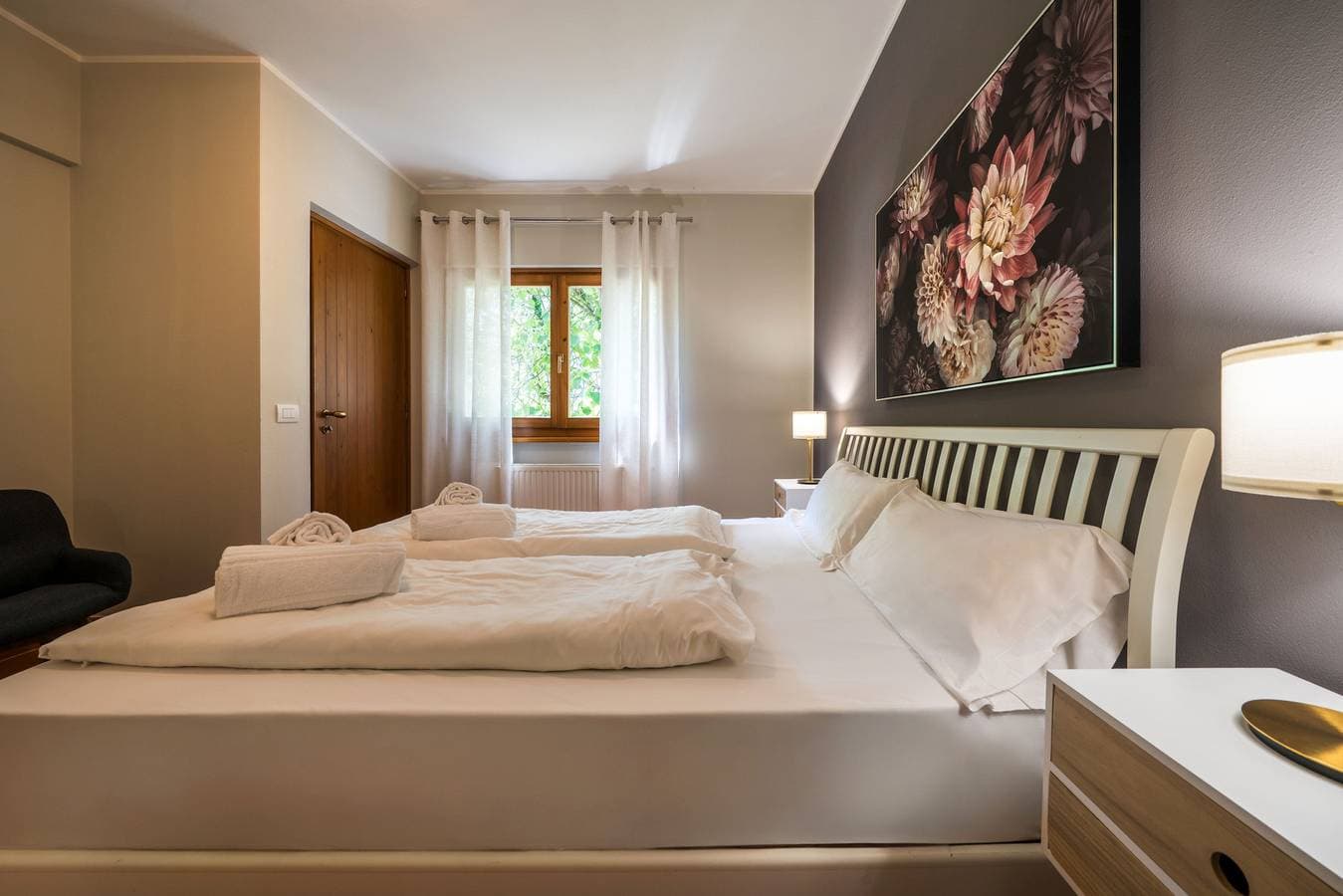 Foto 4 von 21: Ferienwohnung für 6 Personen mit Seeblick