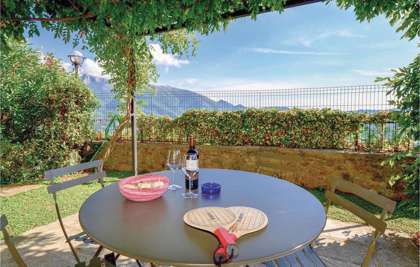 Foto 9 von 21: Apartment am Pool in Camaiore: WiFi, Feuerstelle und mehr!