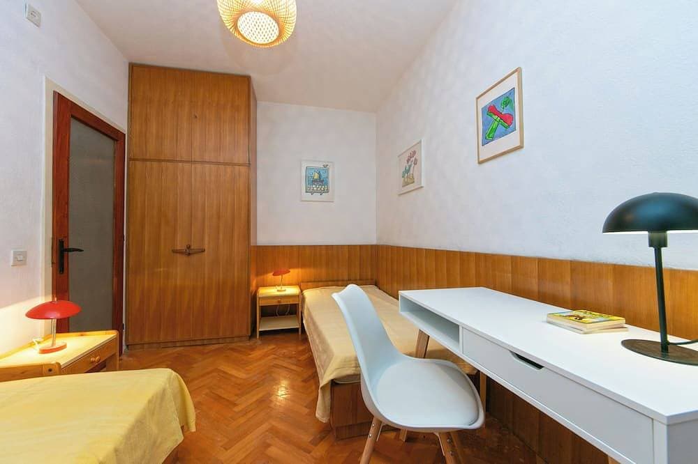 Foto 3 von 8: Enchanting apartment with WiFi in beautiful Brela with a loggia