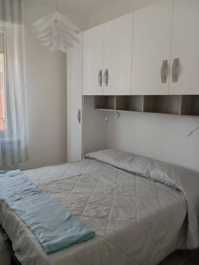 Foto 5 von 20: Two-Bedroom Apartment