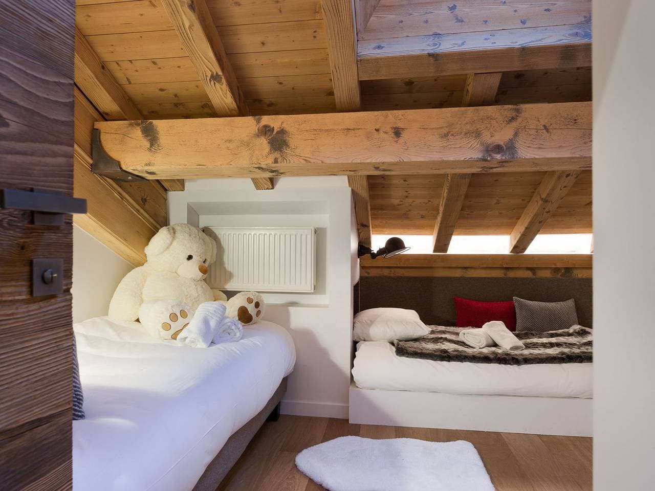 Foto 9 von 19: Wunderschöne moderne Wohnung in Courchevel 1850, 3 Schlafzimmer, Sauna, Parkplatz