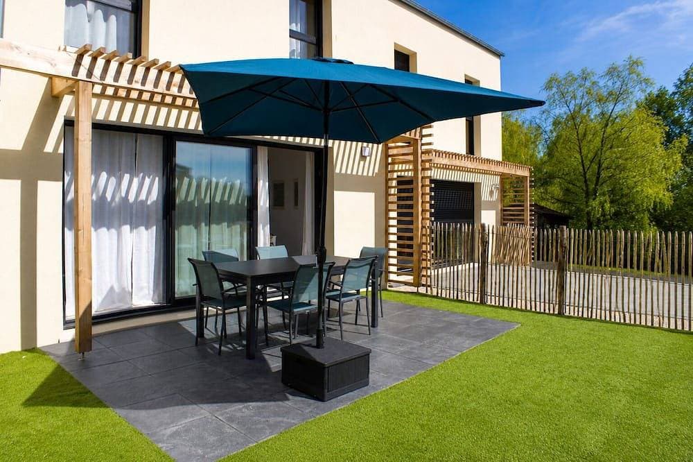 Modern house with garden - Near the beach 1