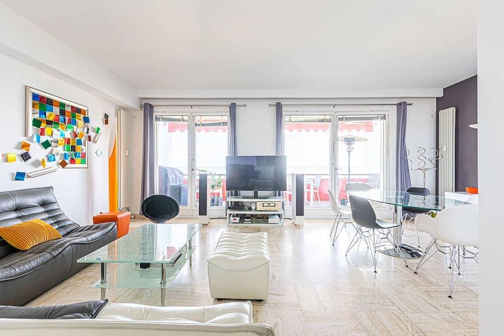Foto 5 von 15: Wohnung in Residenz in 1. Linie mit Meerblick