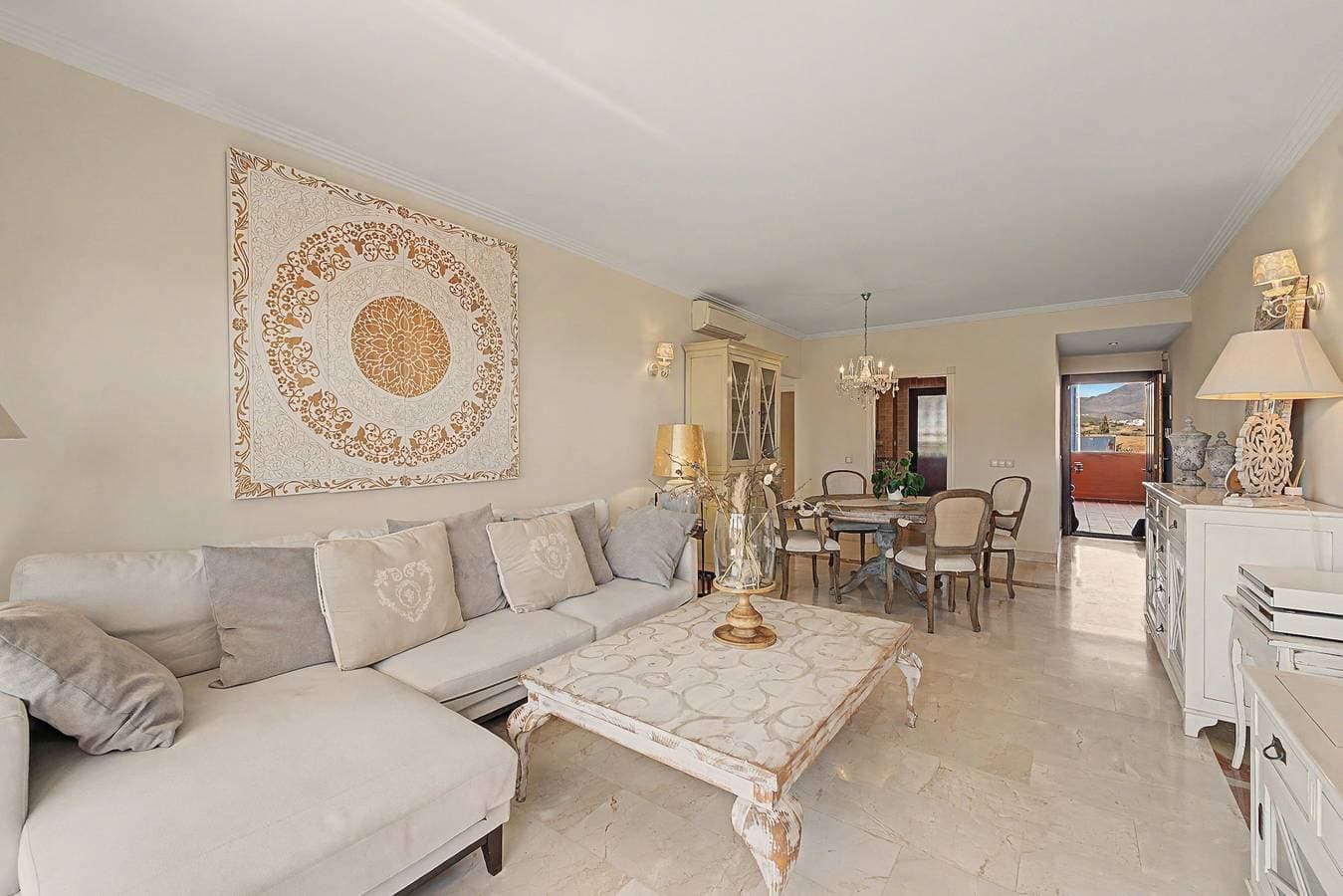 Foto 7 von 28: Luxusapartment nahe Strand mit Meerblick in Estepona