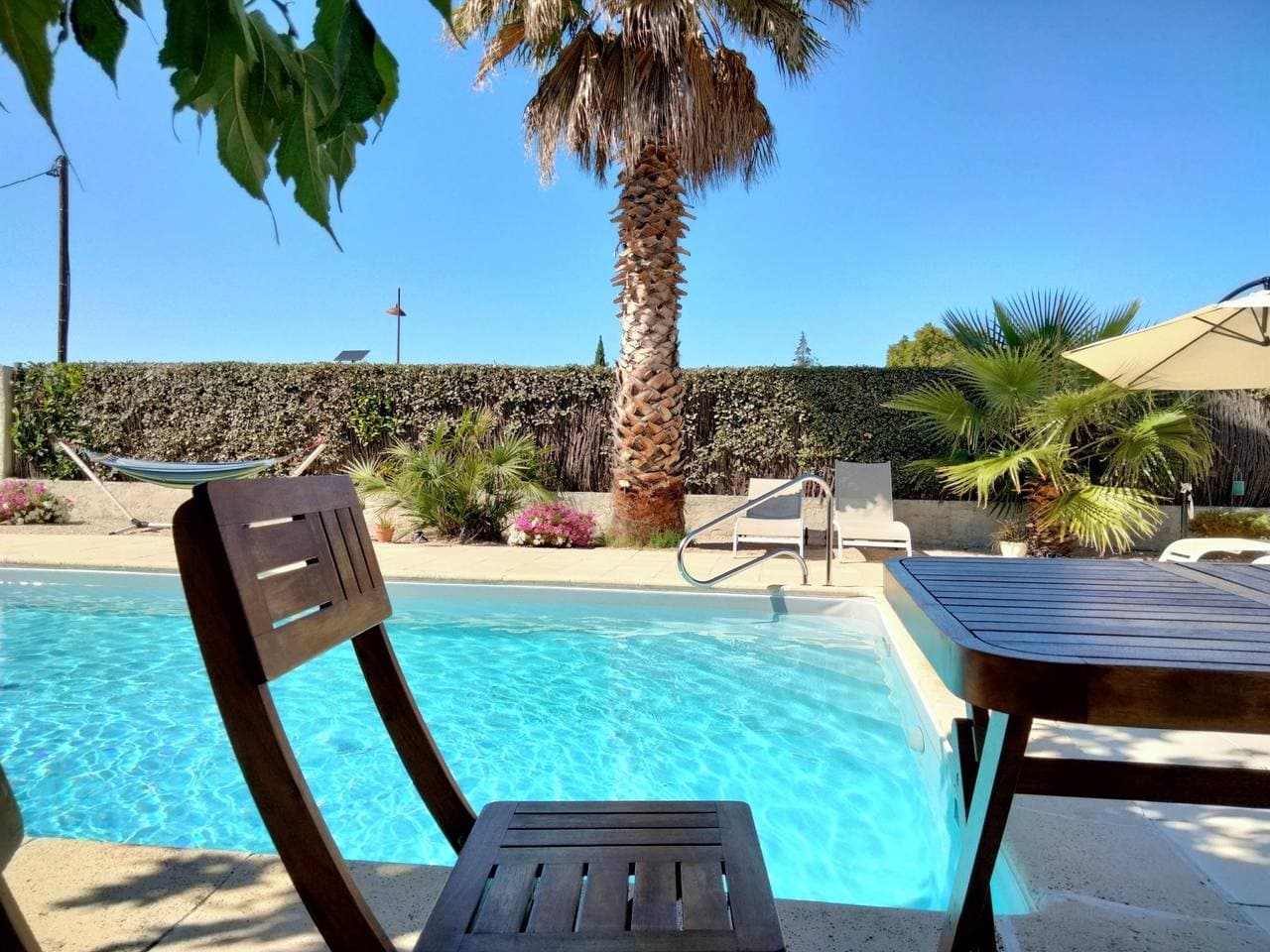 Foto 3 von 25: Modernes Ferienhaus mit Pool