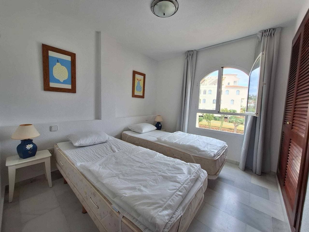 Foto 9 von 22: Apartment 'Mijas' mit großer Terrasse am Meer, WLAN und Klimaanlage