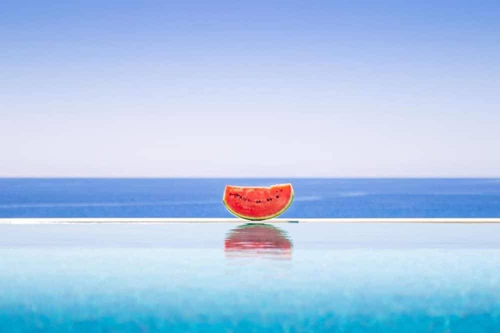 Aros luxury villas 2 1