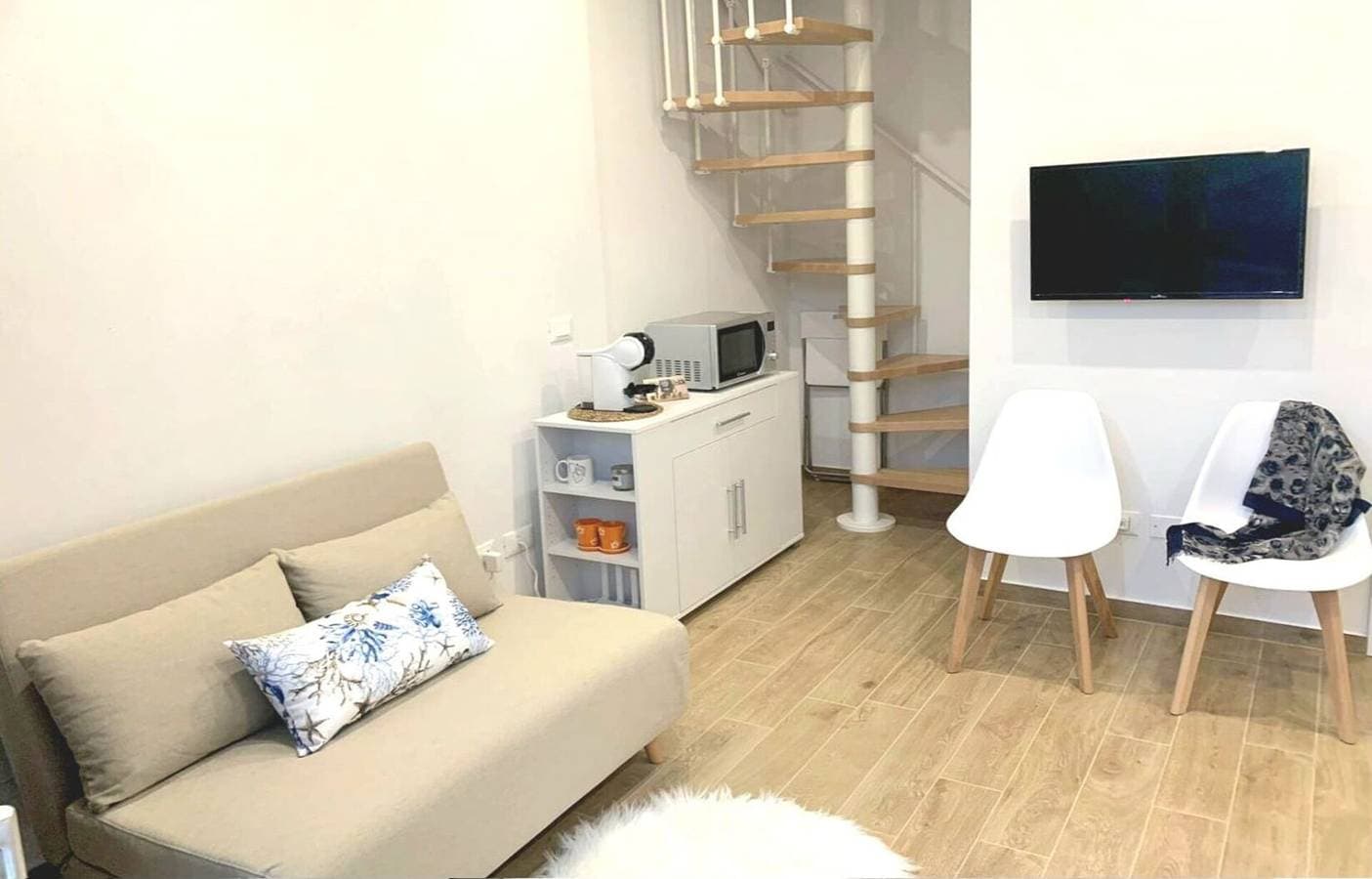 Foto 12 von 38: Ferienwohnung für 3 Personen mit Garten