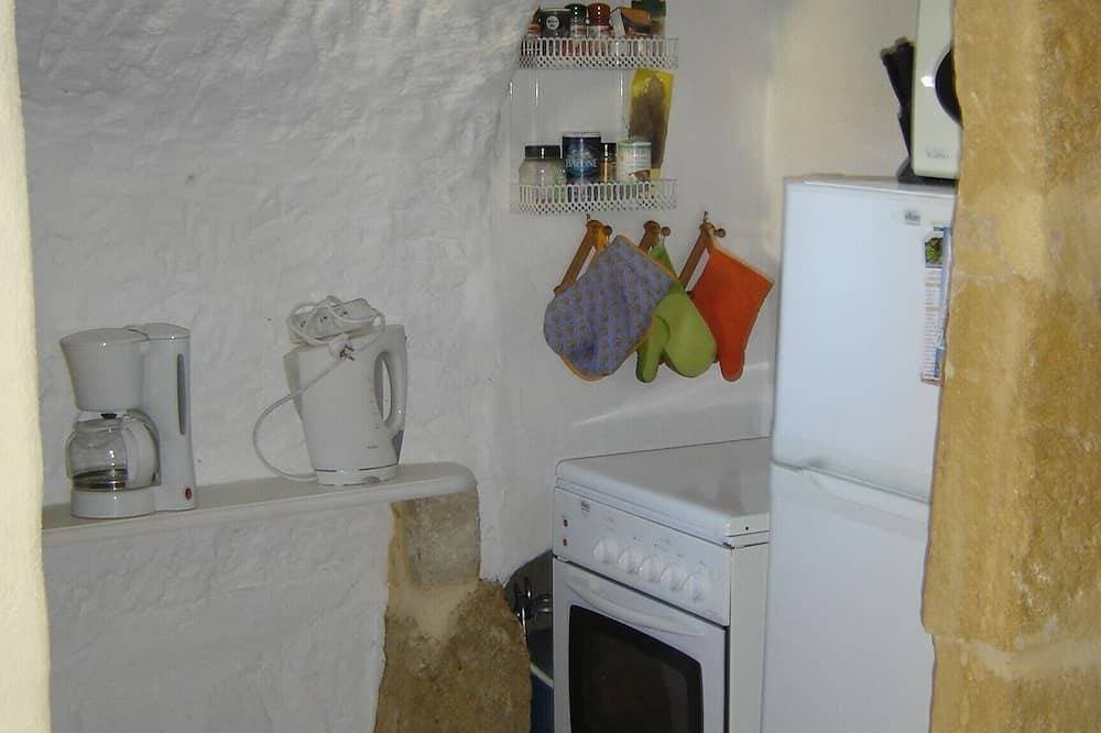 Foto 12 von 23: Haus im Felsen in der nach Saint Chamas (13) klassifizierten Stätte