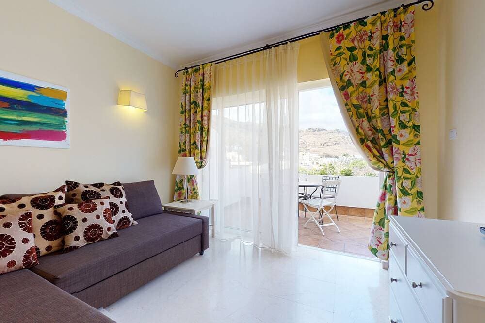 Foto 7 von 30: Charmante, moderne Wohnung mit Terrasse, direkt am Meer, kostenloses WLAN