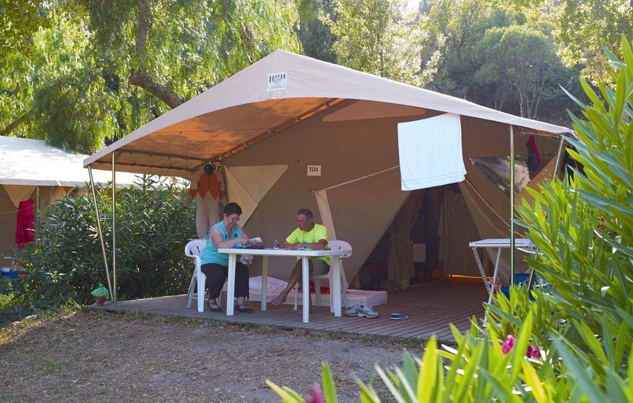 Foto 7 von 11: Lodge - family tent