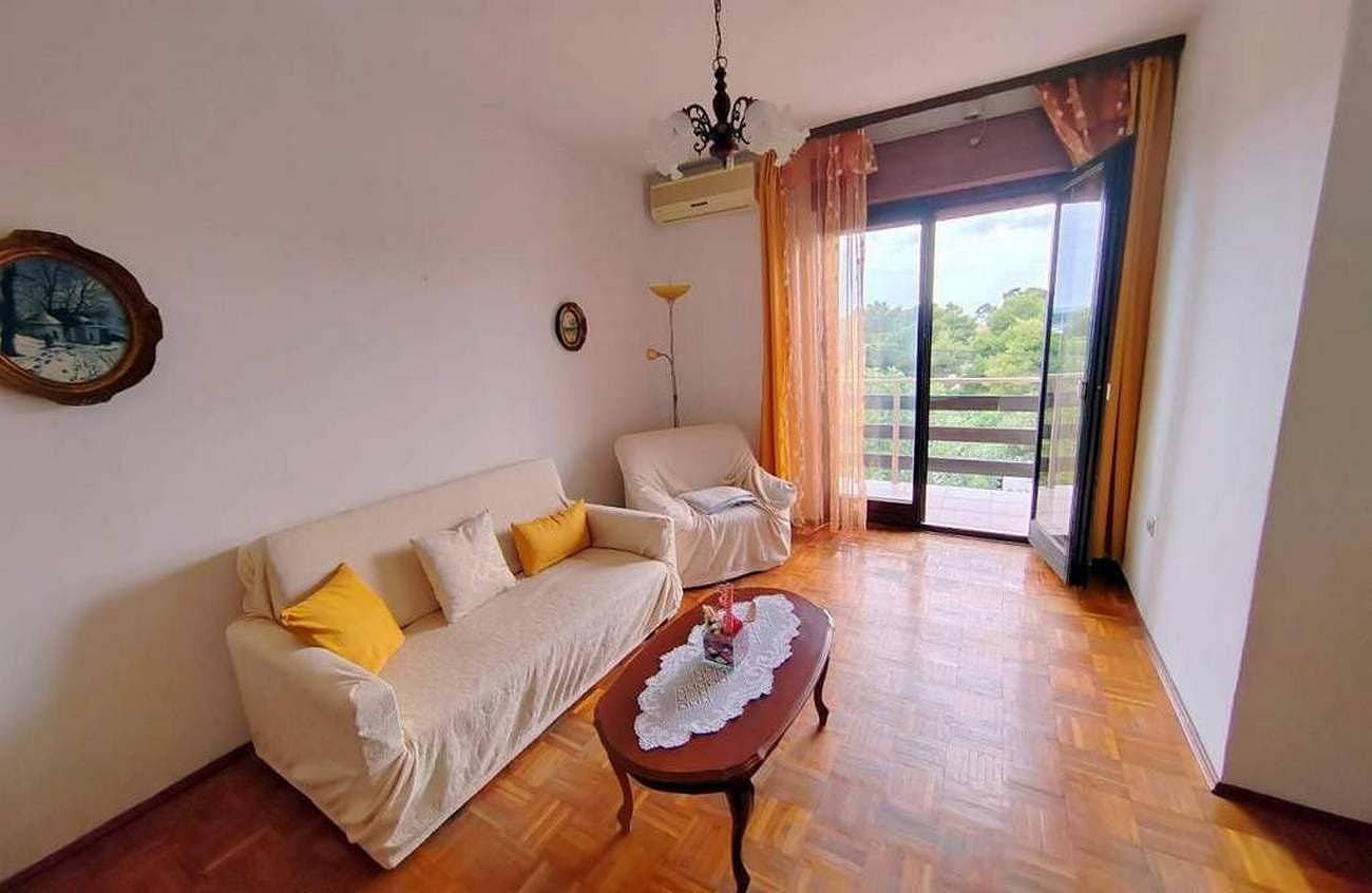 Foto 8 von 19: 1-Zimmer-Ferienwohnung mit Balkon und Meerblick Rab A-22497-b