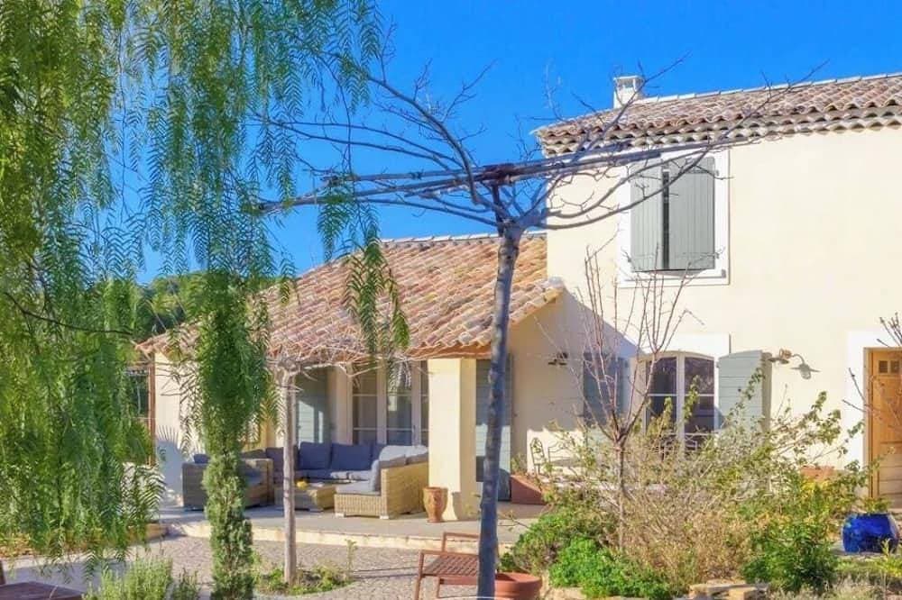 Foto 13 von 29: Provencal villa near the beach for 10/12 people